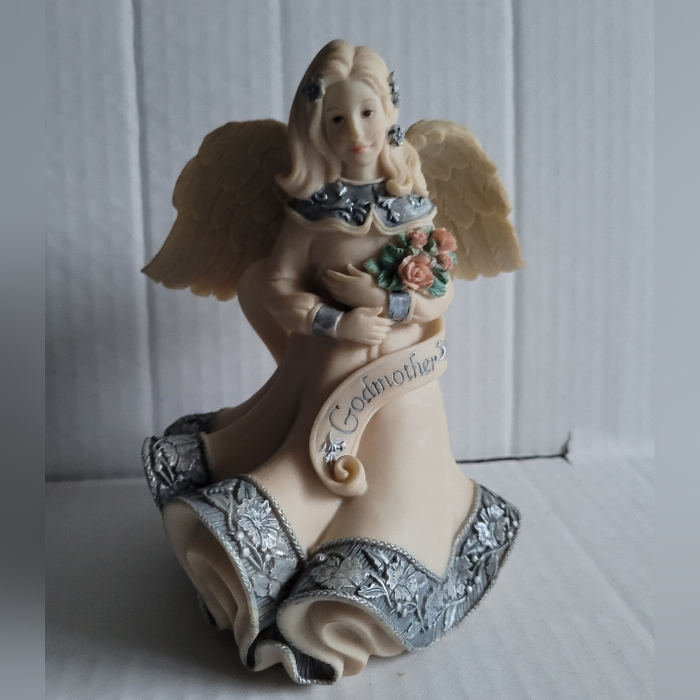 Sarah's Angels Grandmother 2003 Mindspring Studios 32094